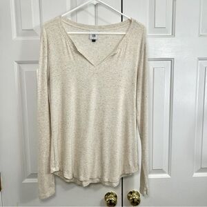Cabi Oatmeal Color Henley V Neck Long Sleeve Top Size Small